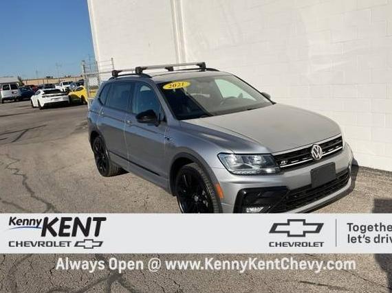 VOLKSWAGEN TIGUAN 4MOTION 2021 3VV2B7AX5MM084537 image